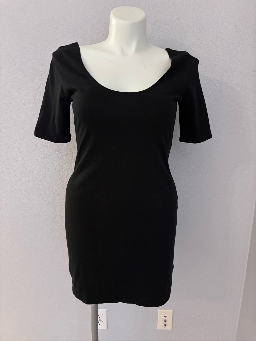 Xhilaration Black Scoop Neck Short Sleeve Mini Dress